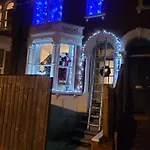 3-Bed House In London Self-Contained In Ladywell